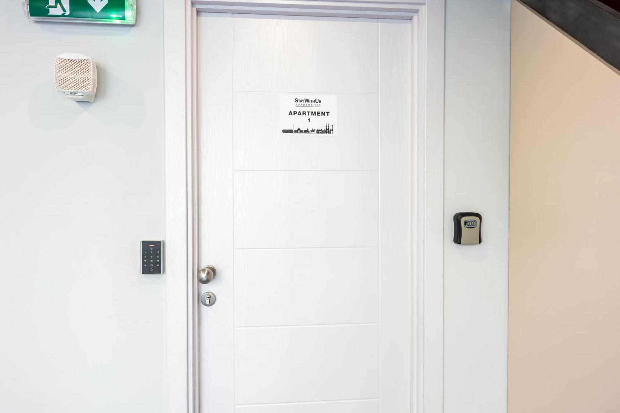 Staywithus , Ground Floor Zagreb Eksteriør bilde